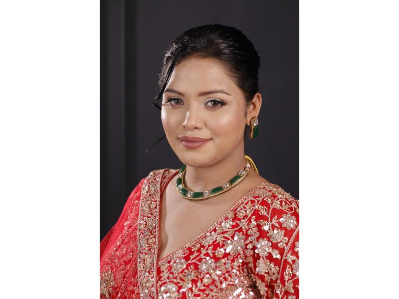 Elegant Emerald Green Necklace Set