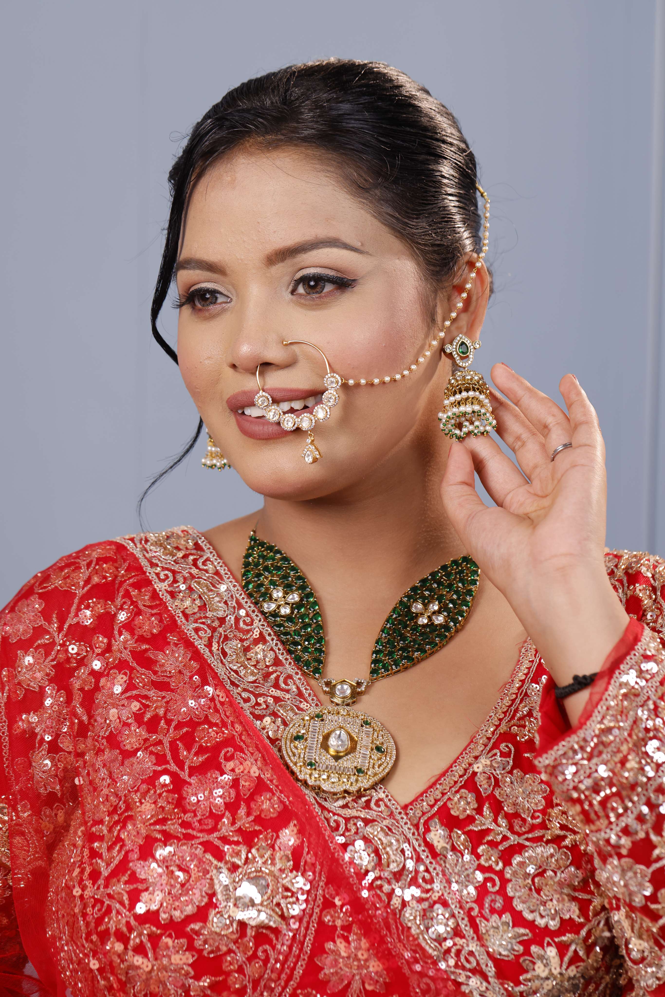 Green Golden Leafy Necklace  with earrings