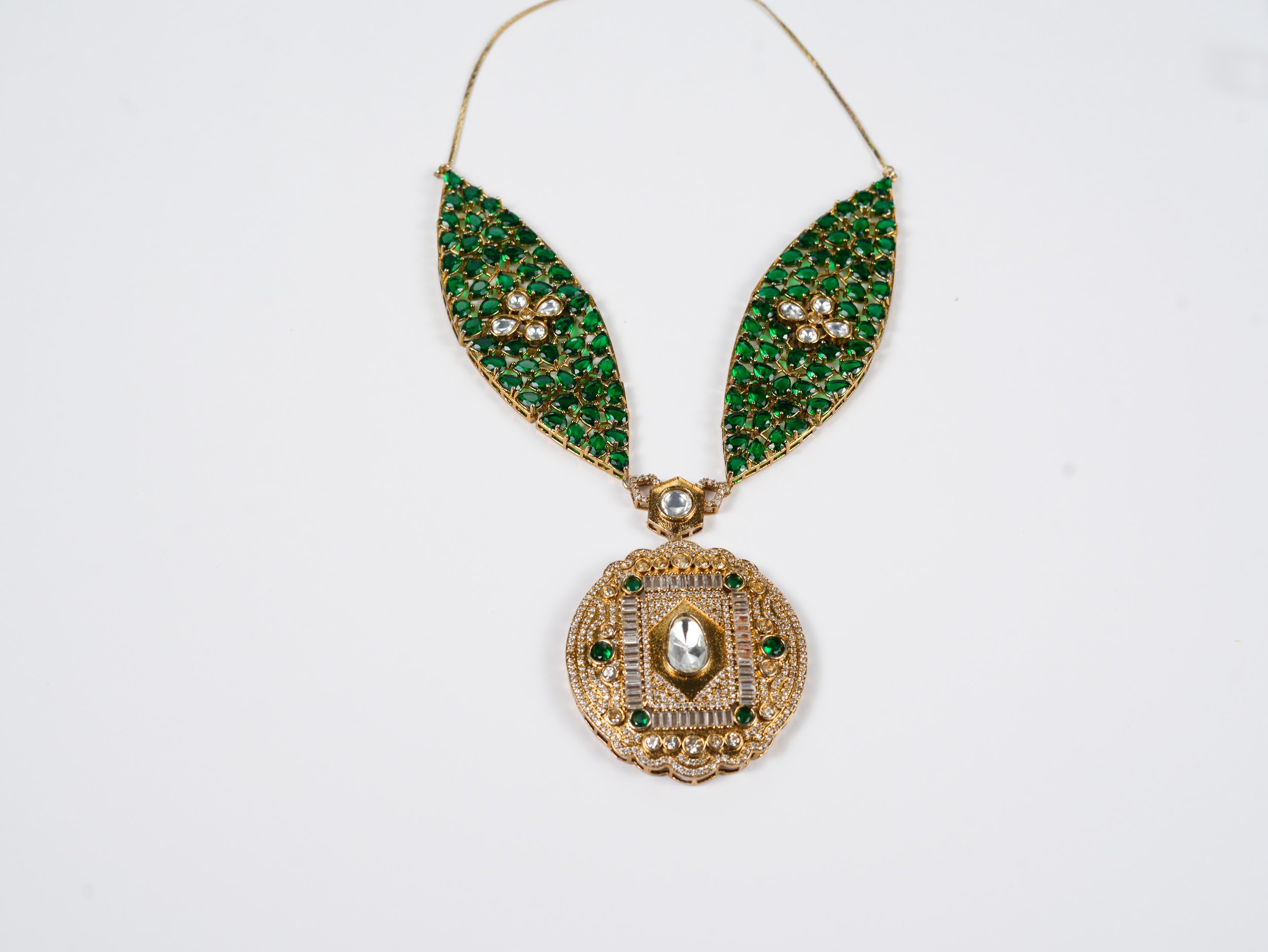 Green Golden Leafy Necklace  with earrings