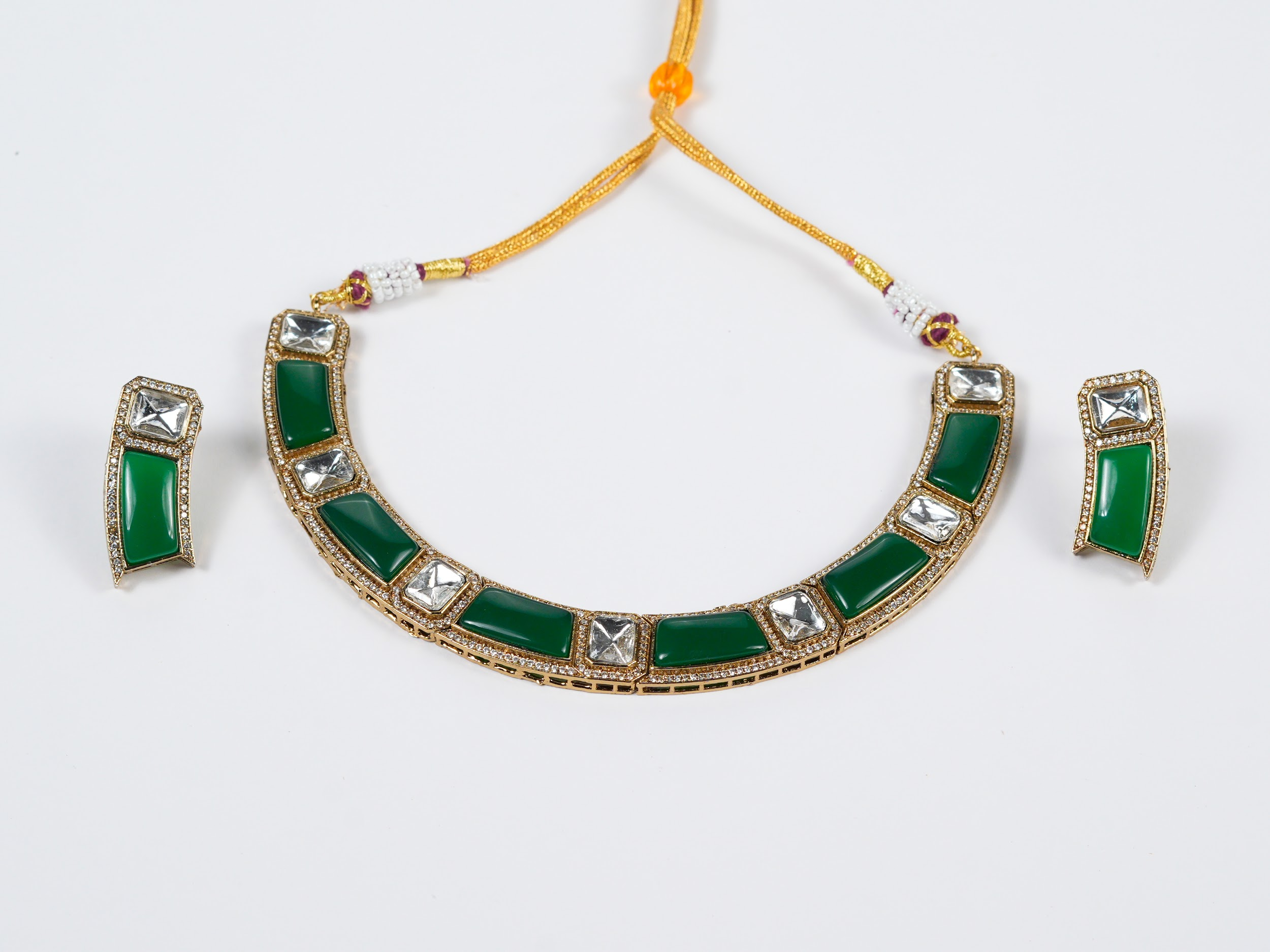 Elegant Emerald Green Necklace Set